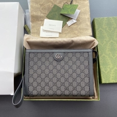 Gucci Clutch Bags